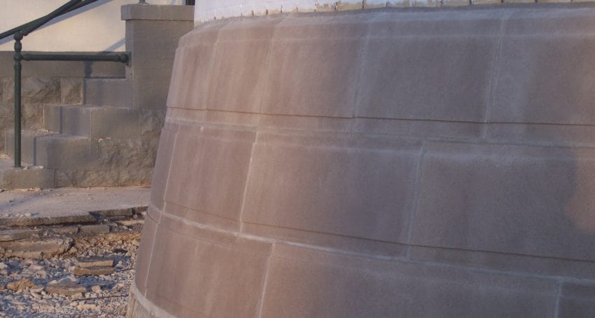 100_0371-850x454-min