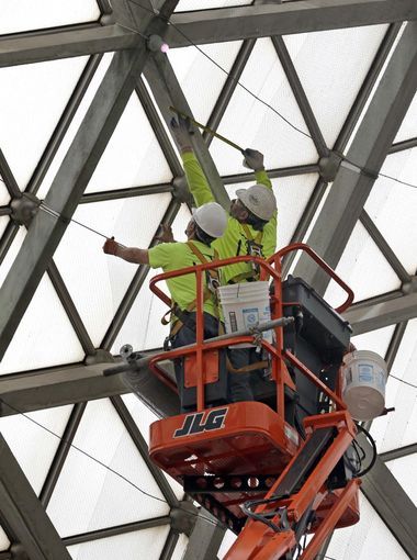 b99698273z.1_20160401171334_000_gijf3dmm.2-0-min