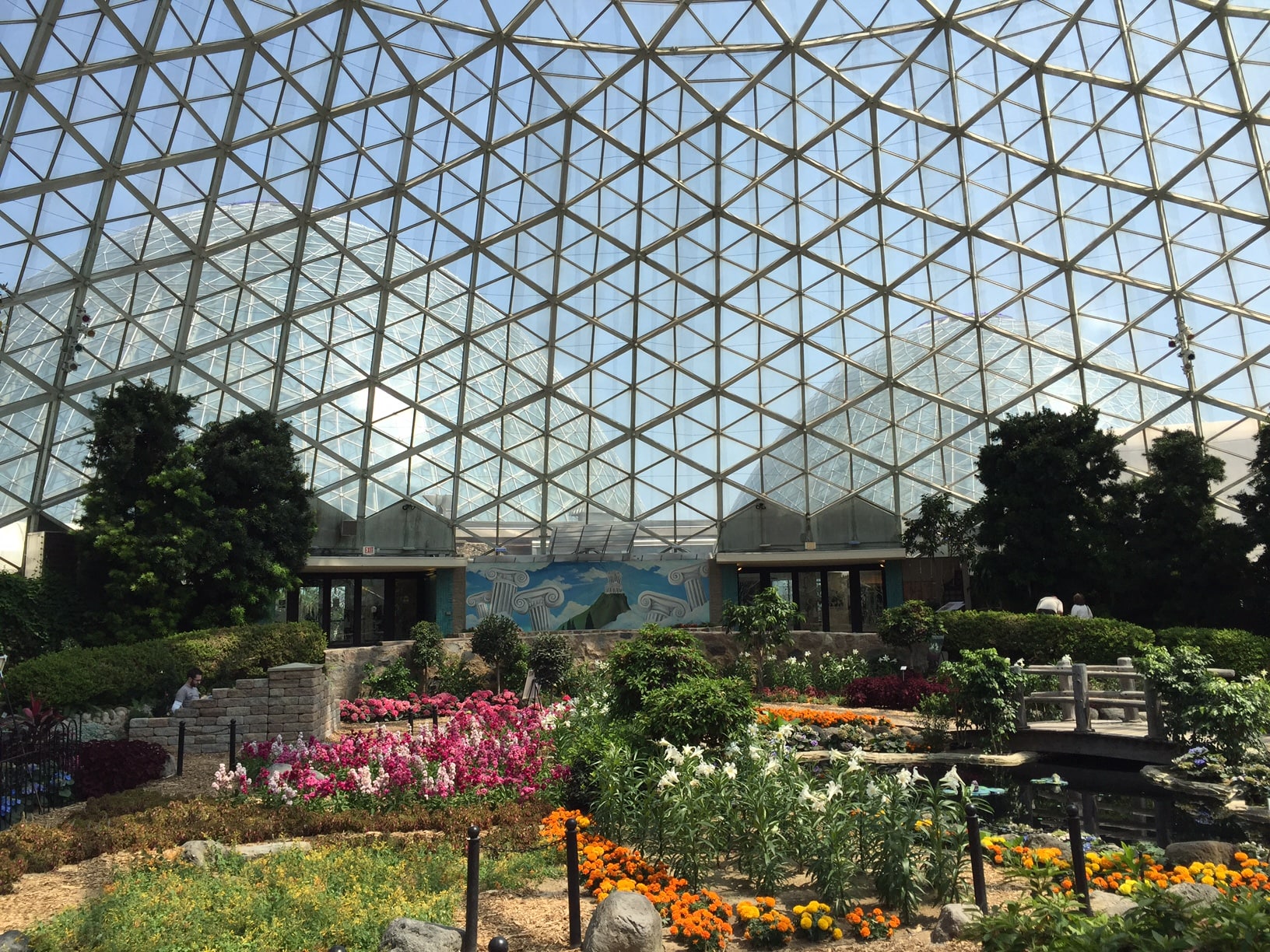 mitchell-park-domes-interior-05-23-16-min